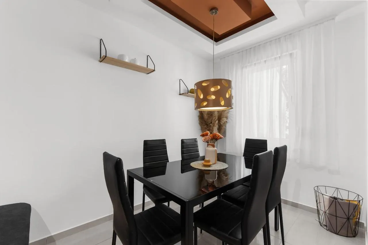 Grivicic Apartment C Porec